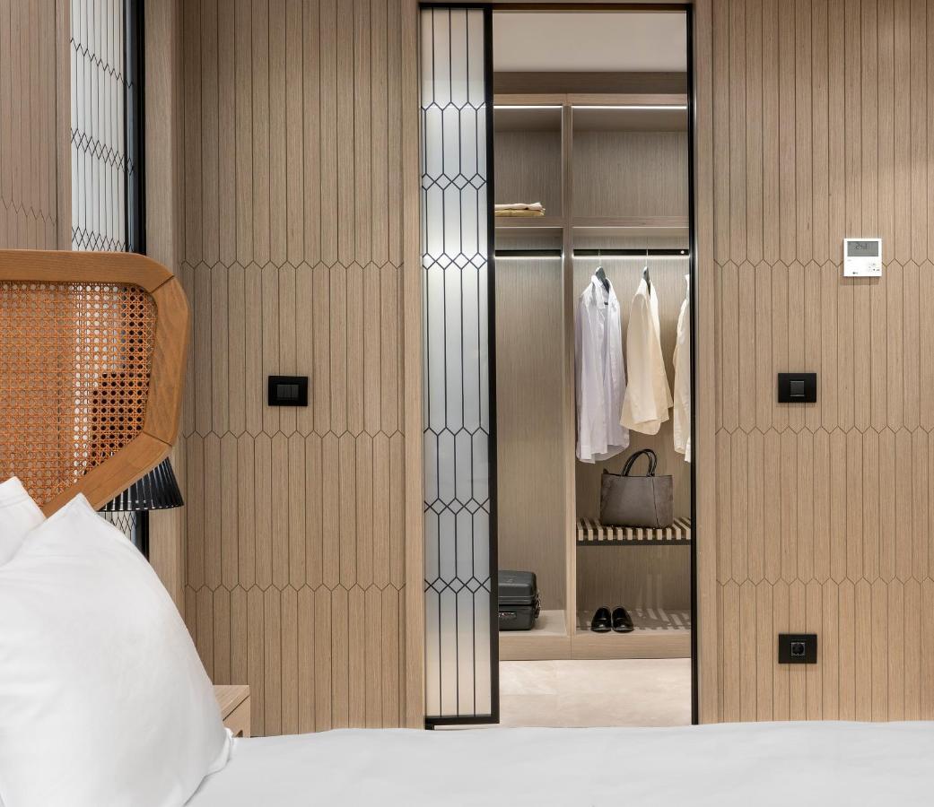 Radisson Collection Hotel, Bodrum Akyarlar Kültér fotó A walk-in closet
