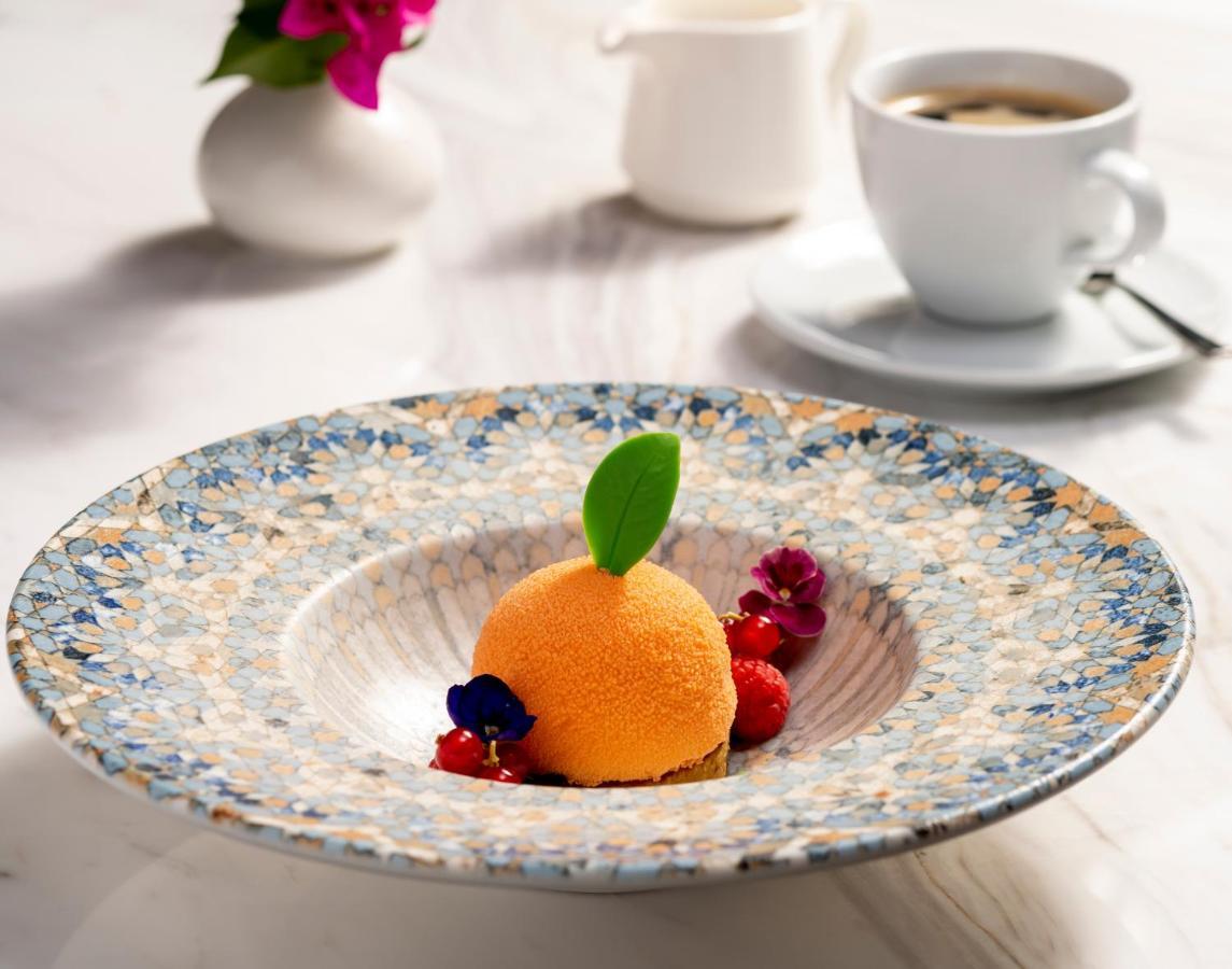 Radisson Collection Hotel, Bodrum Akyarlar Kültér fotó A dessert