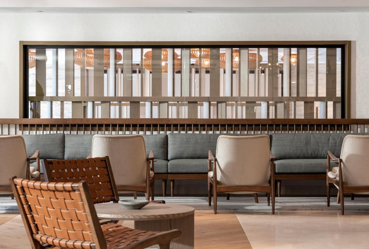 Radisson Collection Hotel, Bodrum Akyarlar Kültér fotó The lounge at the airport