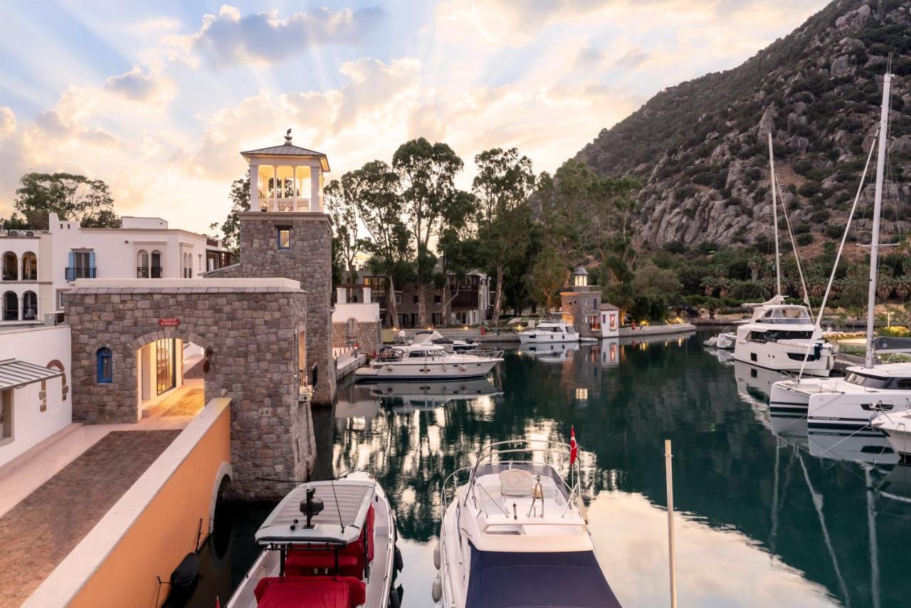Radisson Collection Hotel, Bodrum Akyarlar Kültér fotó The port of Chania
